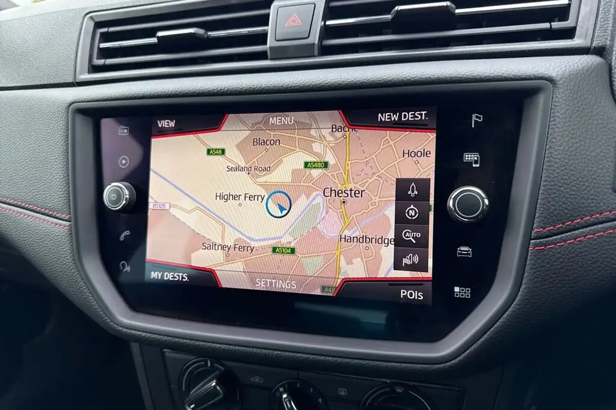 2020-seat-ibiza-10-mpi-fr-big-48