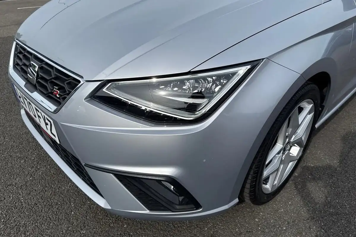2020-seat-ibiza-10-mpi-fr-big-24
