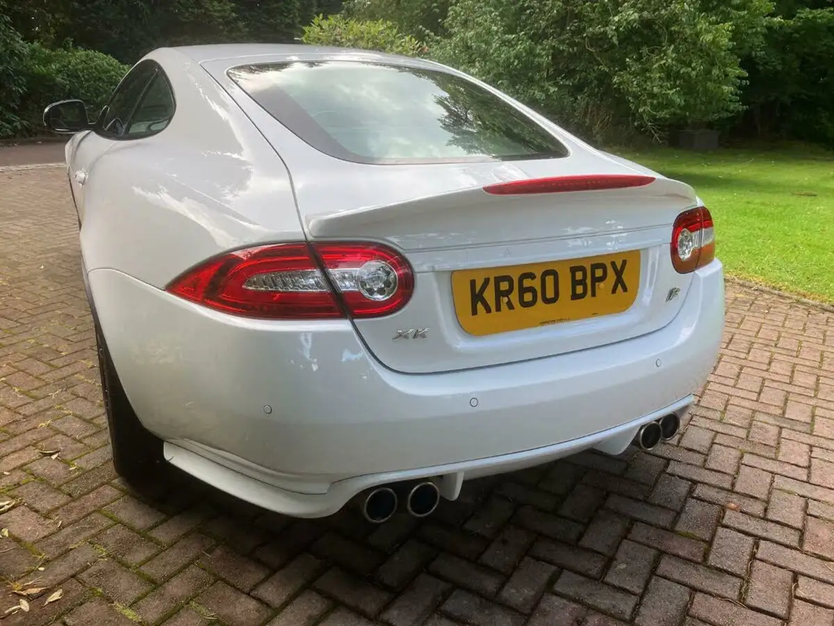 2010-jaguar-xkr-50-coupe-big-14