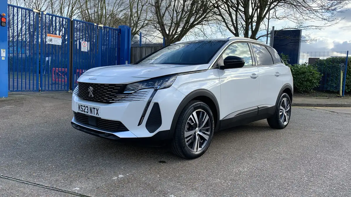 2023-peugeot-3008-suv-15-bluehdi-active-premium-eat8-big-6