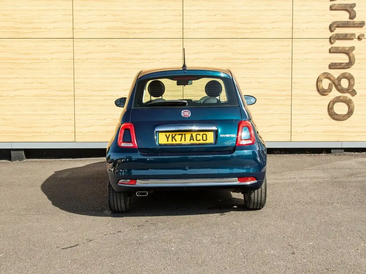 2021-fiat-500-10-dolcevita-big-5