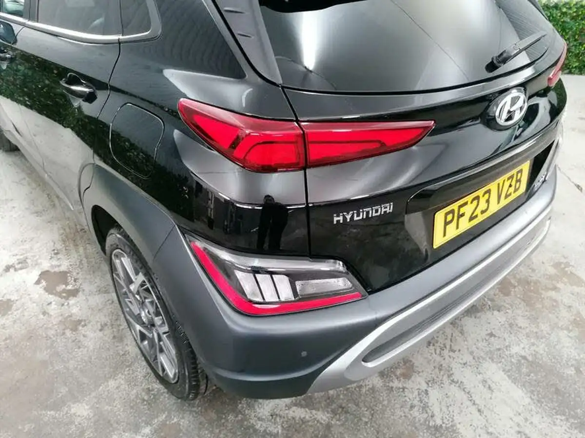 2023-hyundai-kona-16-gdi-ultimate-big-36