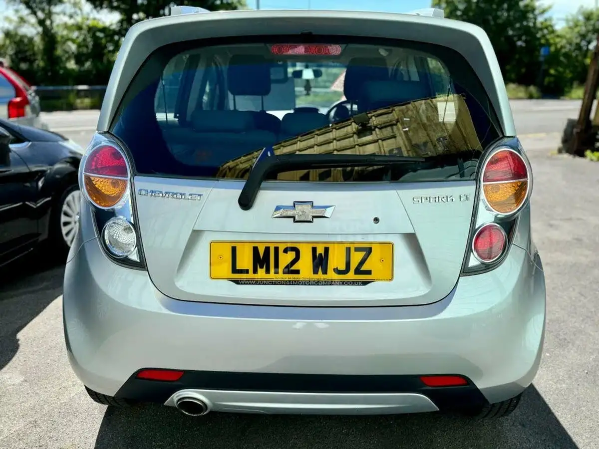 2012-chevrolet-spark-12-ls-big-2