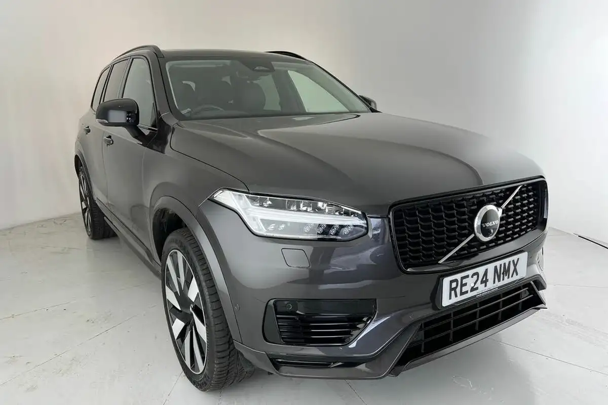 2024-volvo-xc90-20-t8-plus-big-26