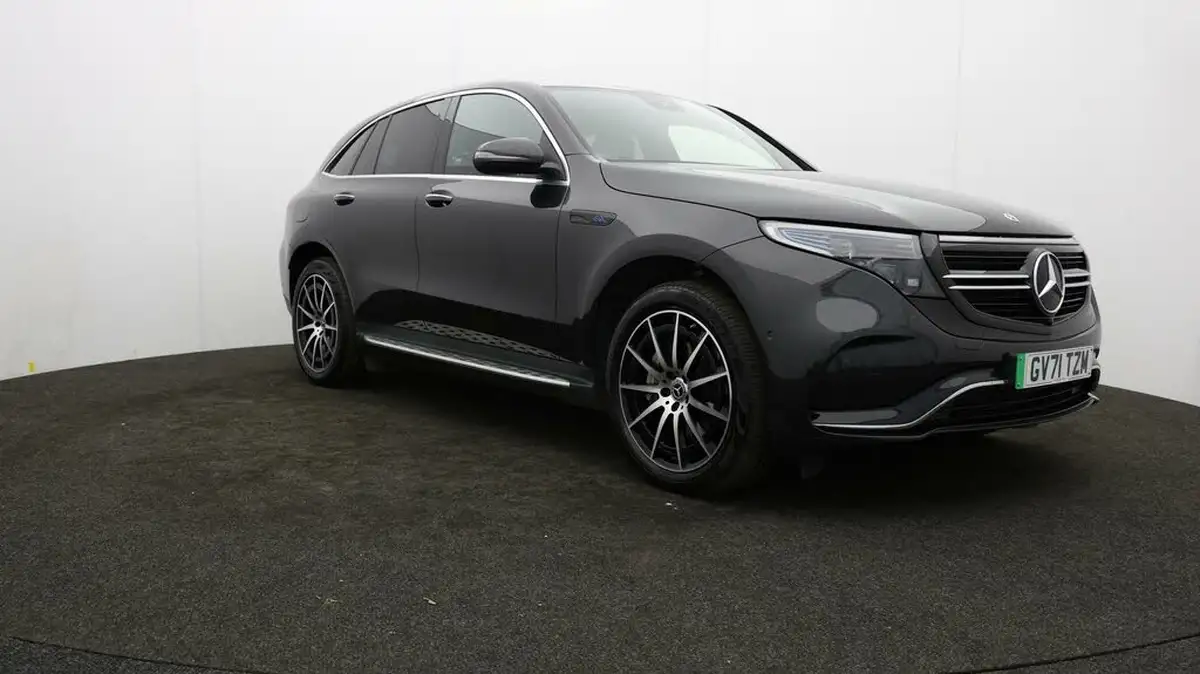 2022-mercedes-benz-eqc-e-eqc-400-amg-line-big-39