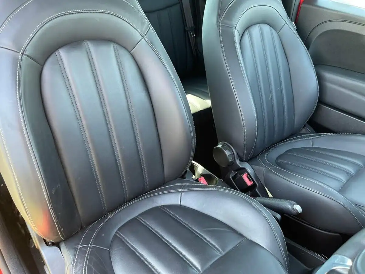 2020-abarth-595-14-tjet-turismo-70th-big-11