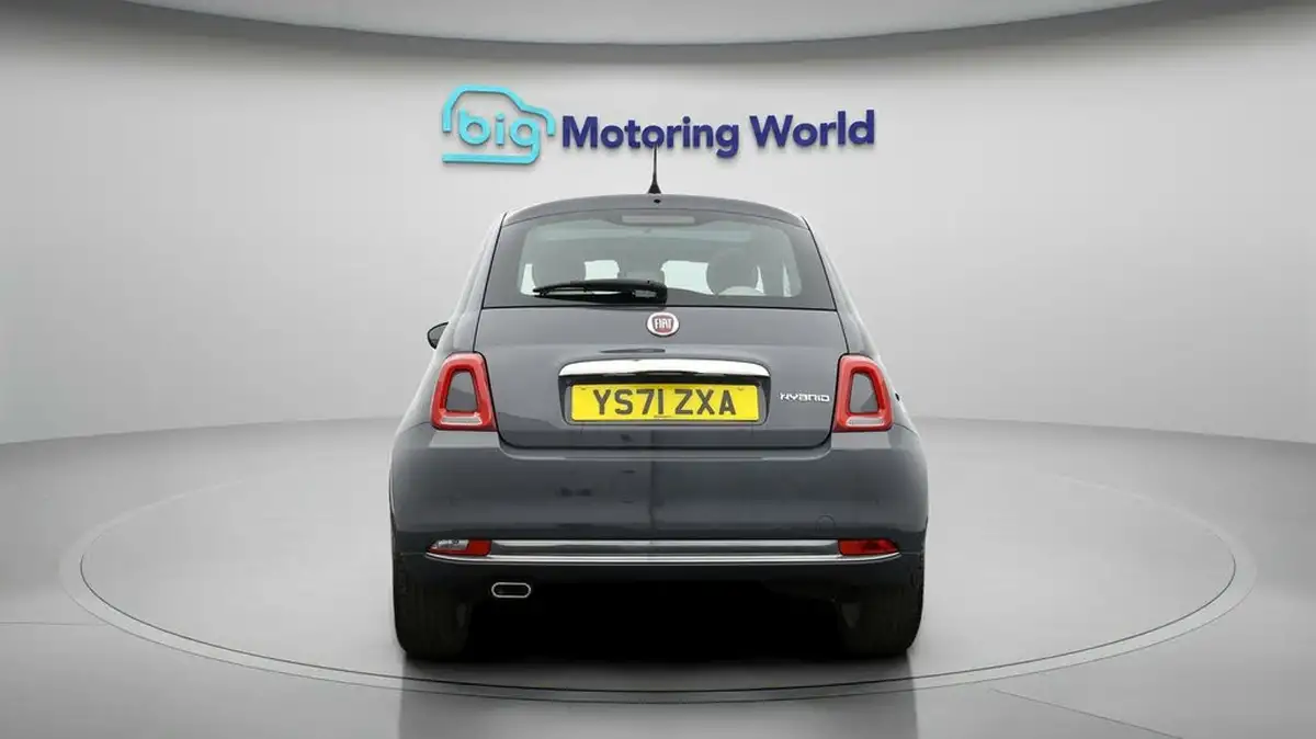 2022-fiat-500-10-dolcevita-big-5