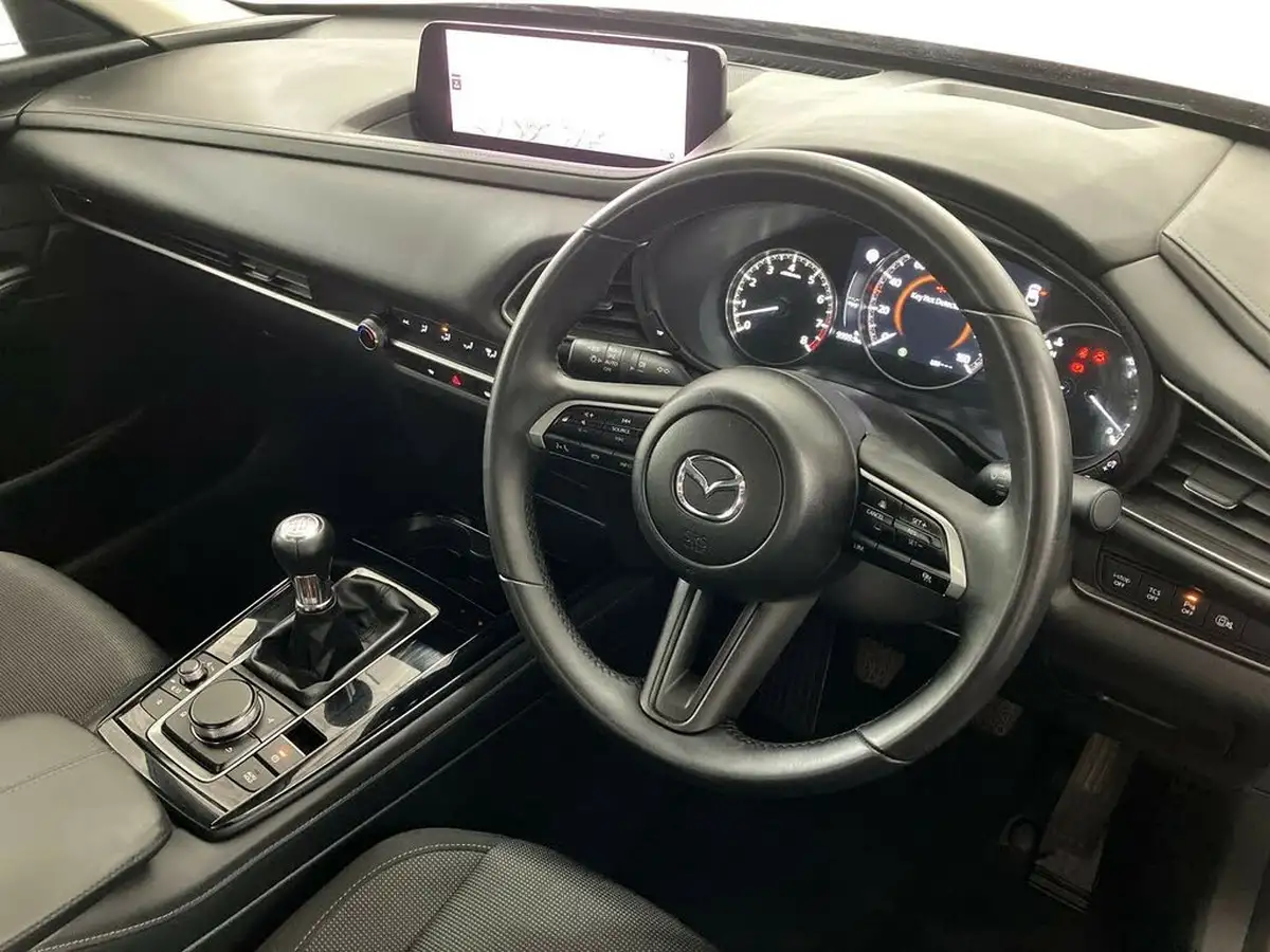 2024-mazda-cx-30-20-e-skyactiv-g-prime-line-big-8