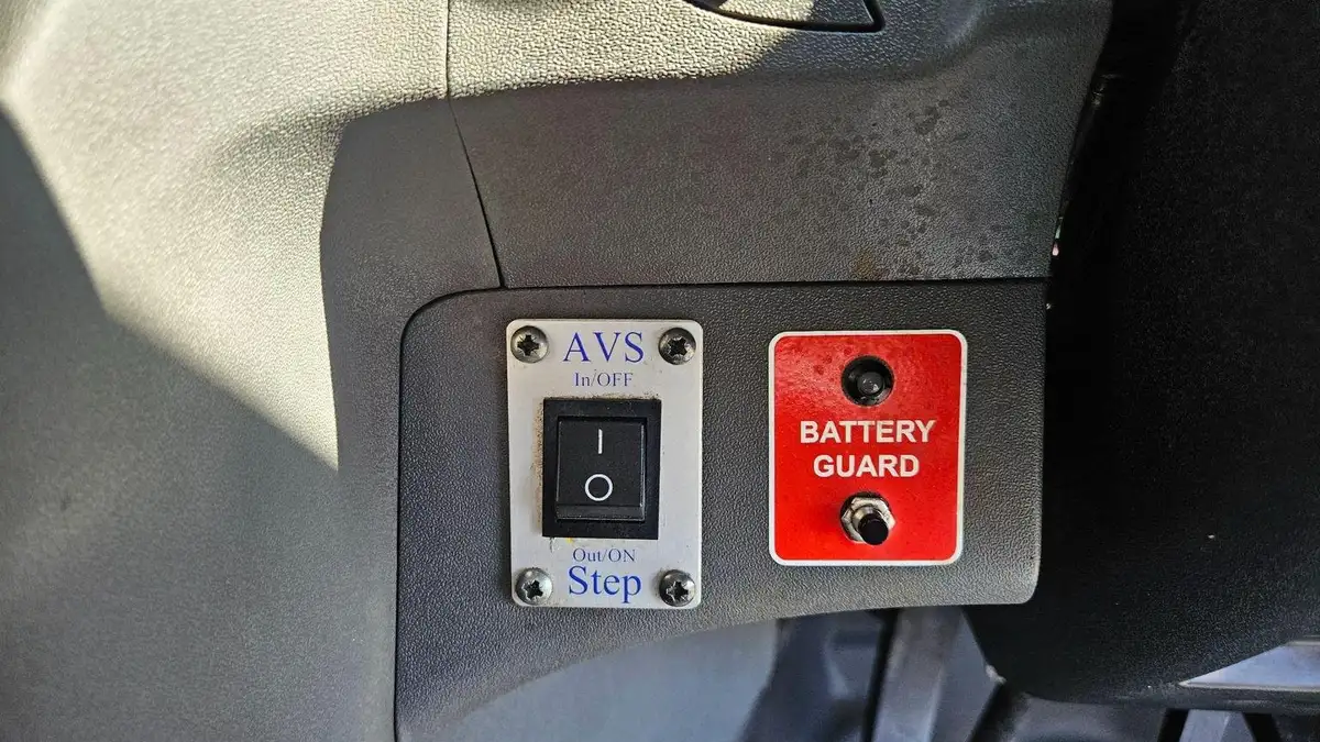 2014-iveco-daily-c-class-30td-70c17-lwb-70c17-cab-big-34