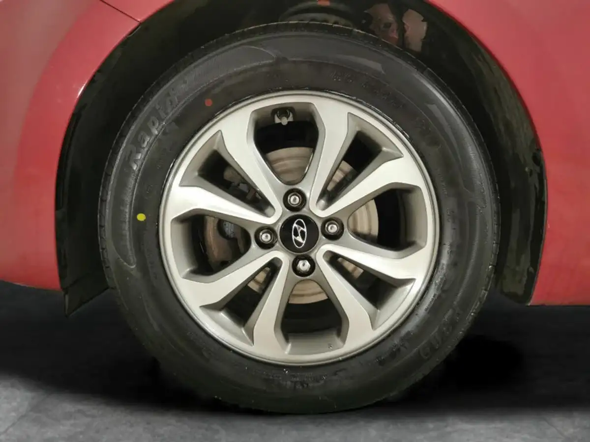 2018-hyundai-i20-12-se-mpi-isg-hatchback-5d-big-27