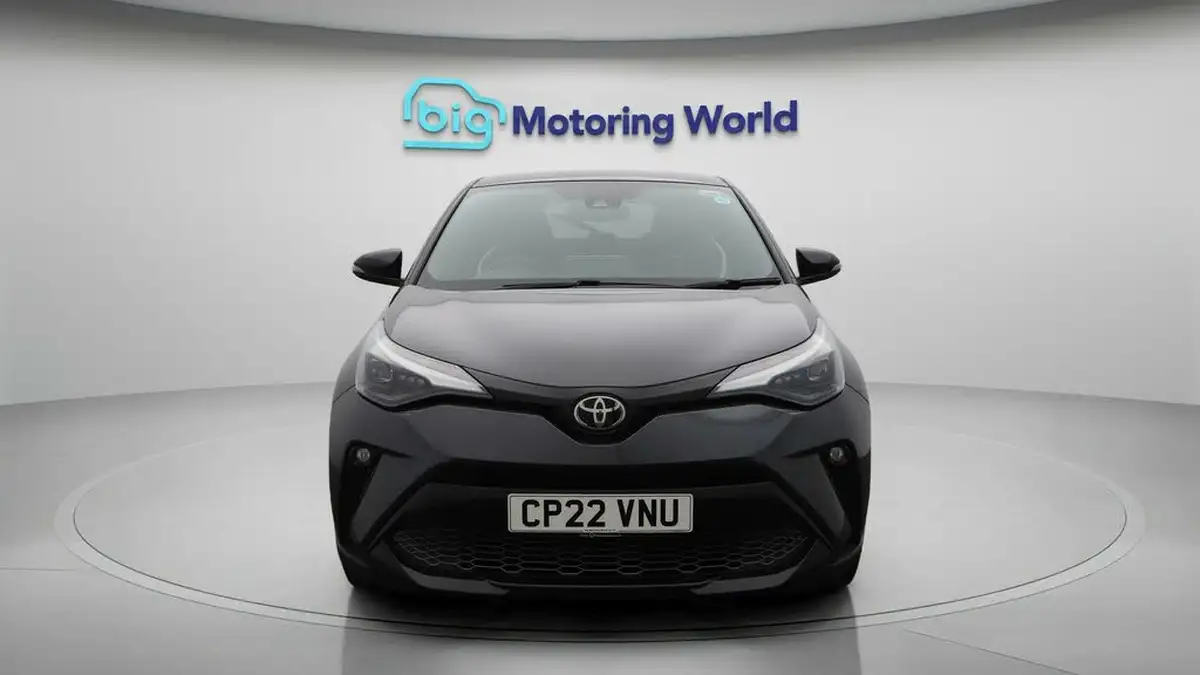 2022-toyota-c-hr-18-vvt-i-gr-sport-big-2