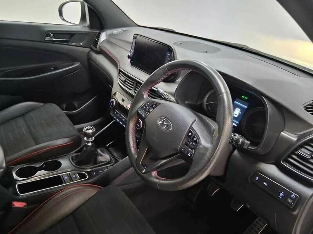 2019-hyundai-tucson-16-t-gdi-n-line-big-9