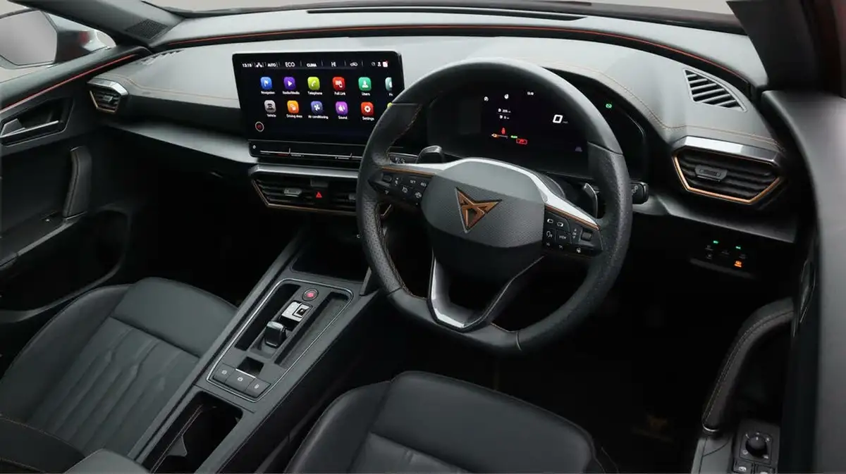 2024-cupra-formentor-14-e-hybrid-v2-big-9