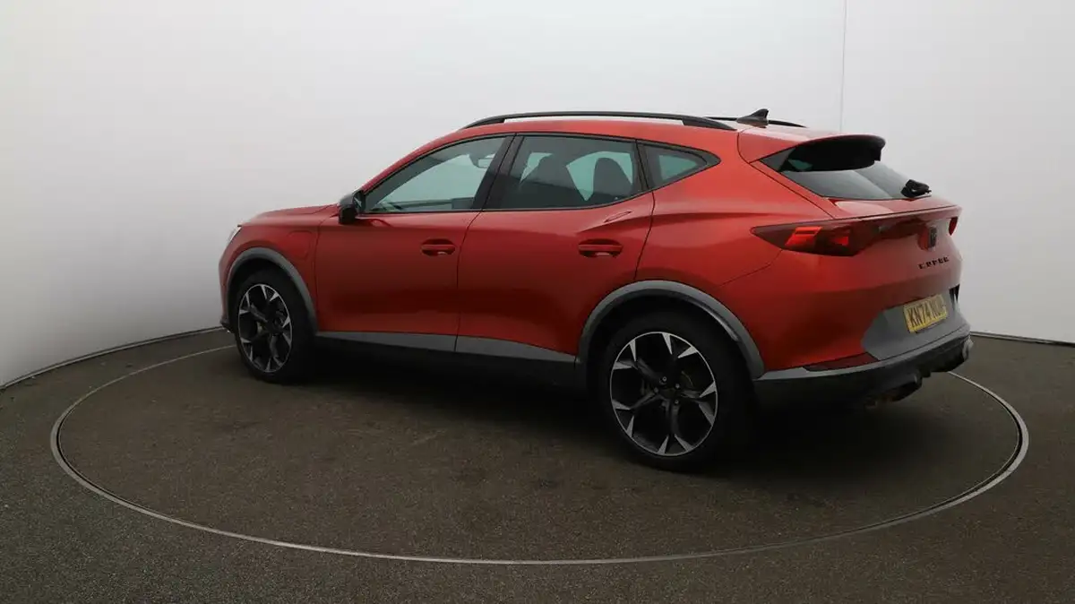 2024-cupra-formentor-14-e-hybrid-v2-big-33