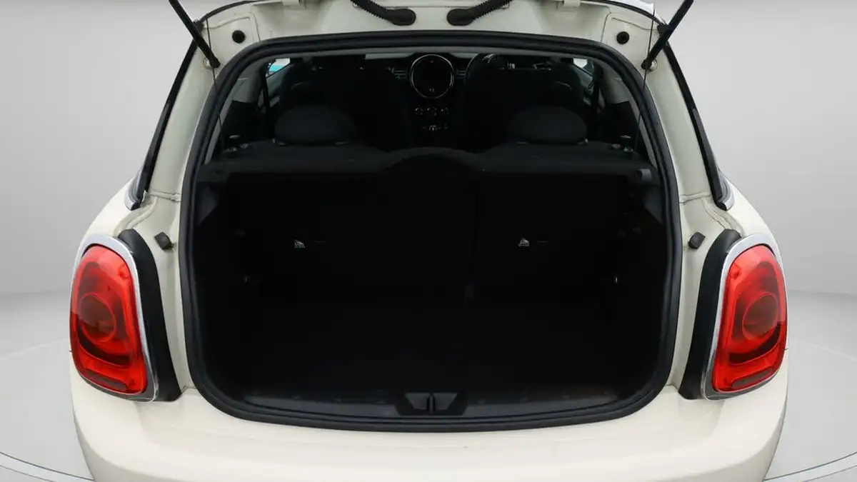 2018-mini-cooper-15-cooper-series-ii-ss-hatchback-3d-big-17