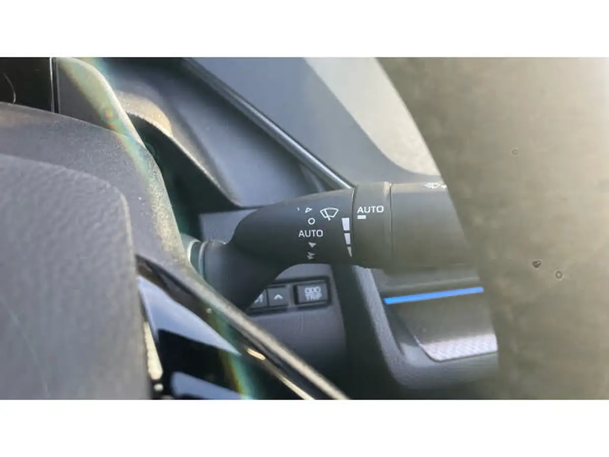 2024-toyota-prius-20-vvt-i-excel-big-35