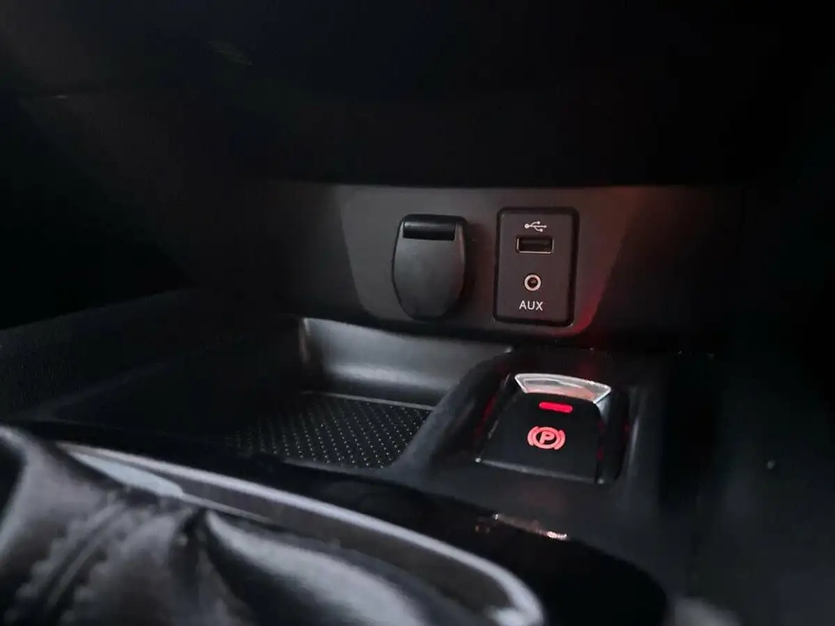 2017-nissan-x-trail-16dci-tekna-7-seat-big-21
