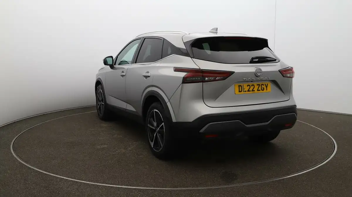 2022-nissan-qashqai-13-dig-t-tekna-140ps-mild-hybrid-big-60