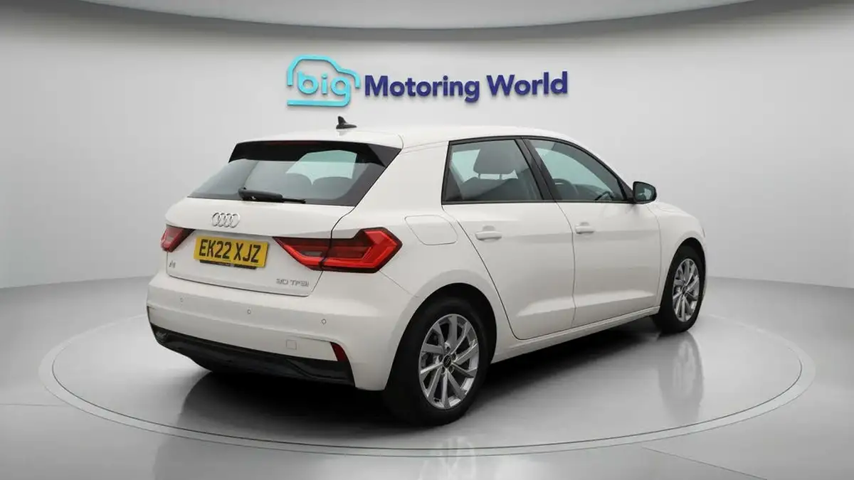 2022-audi-a1-10-30-tfsi-sport-s-tronic-big-7