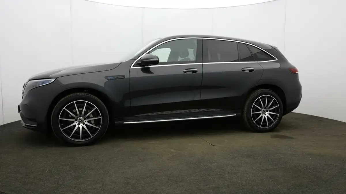 2020-mercedes-benz-eqc-e-eqc-400-amg-line-big-25