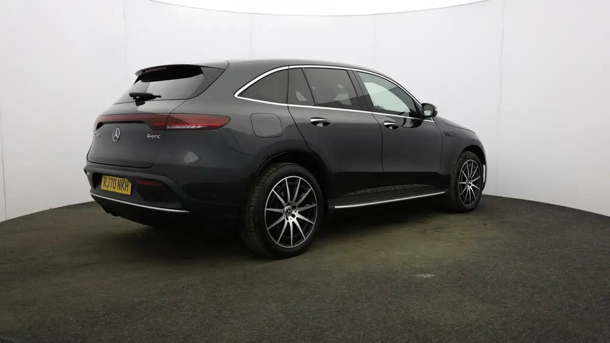 2020-mercedes-benz-eqc-e-eqc-400-amg-line-big-49