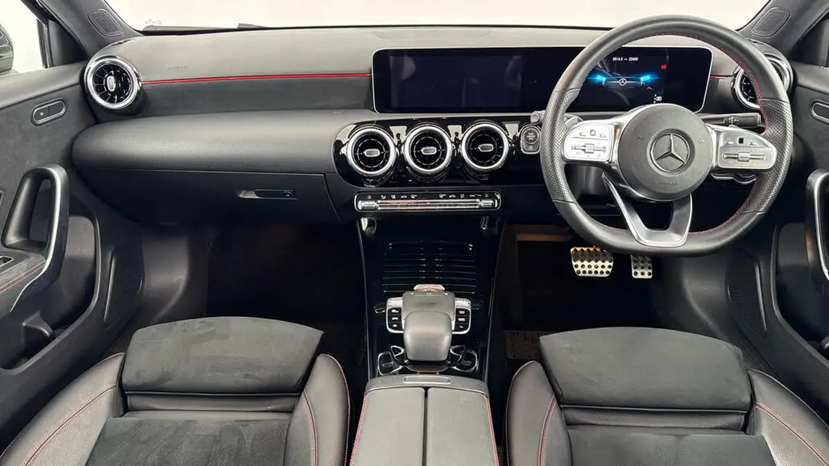 2019-mercedes-benz-a-class-13-a180-amg-line-executive-hatchback-5d-7g-dct-big-10