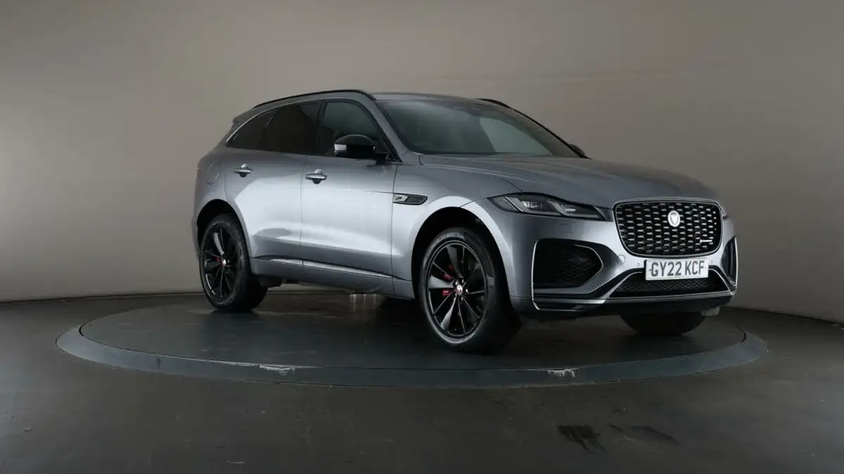 2022-jaguar-f-pace-20-p250-r-dynamic-black-big-54