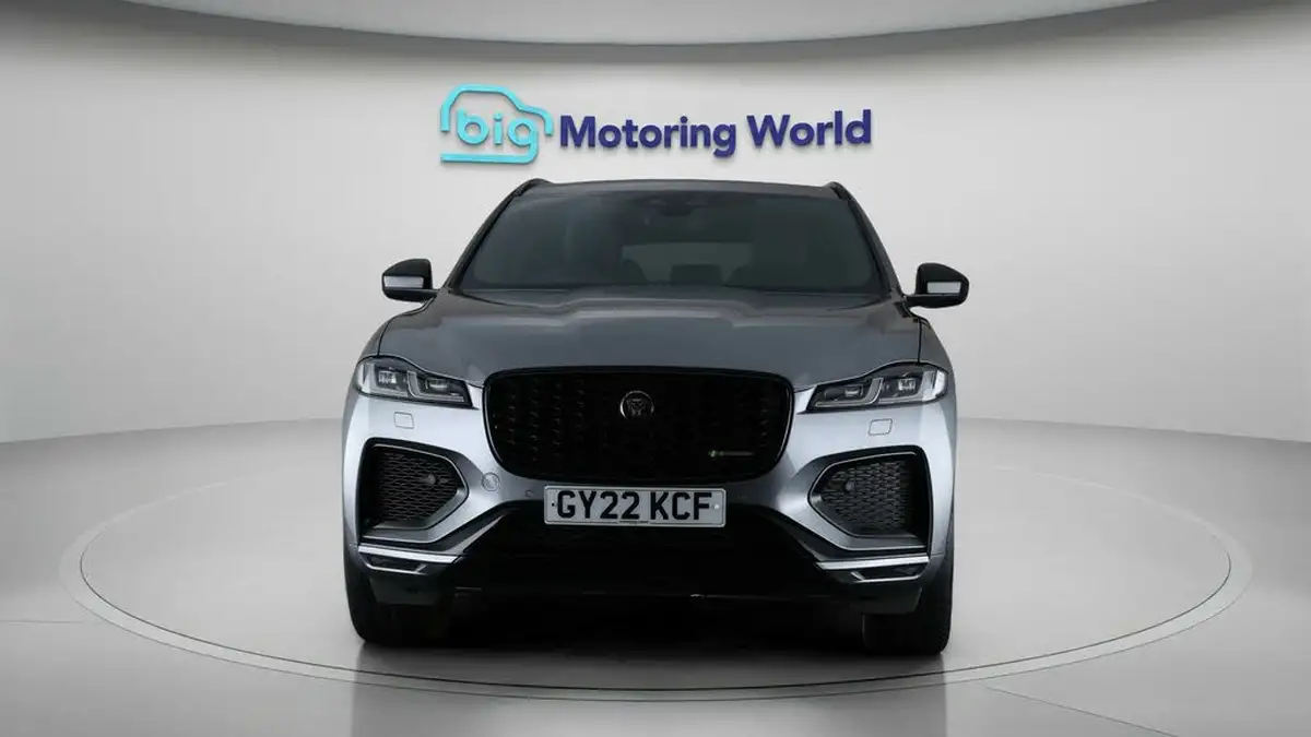 2022-jaguar-f-pace-20-p250-r-dynamic-black-big-2