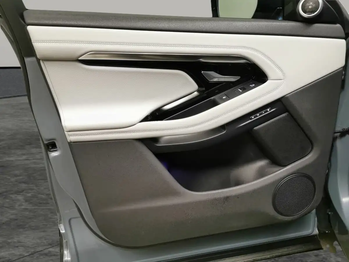 2020-land-rover-range-rover-evoque-20-p250-first-edition-big-38