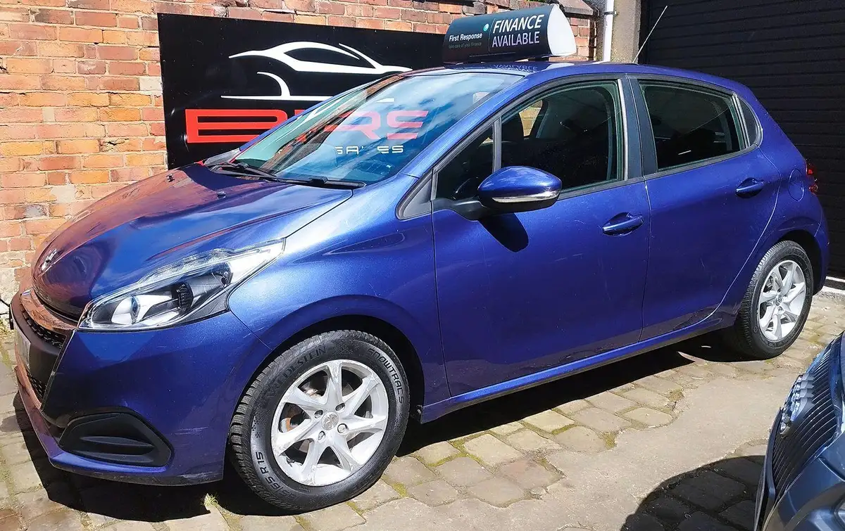 2016-peugeot-208-10-puretech-active-5d-big-5
