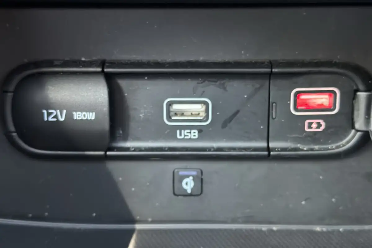 2022-kia-niro-16-gdi-4-139bhp-132kwh-big-22