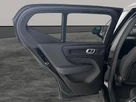 2022-volvo-xc40-15-t3-momentum-small-25