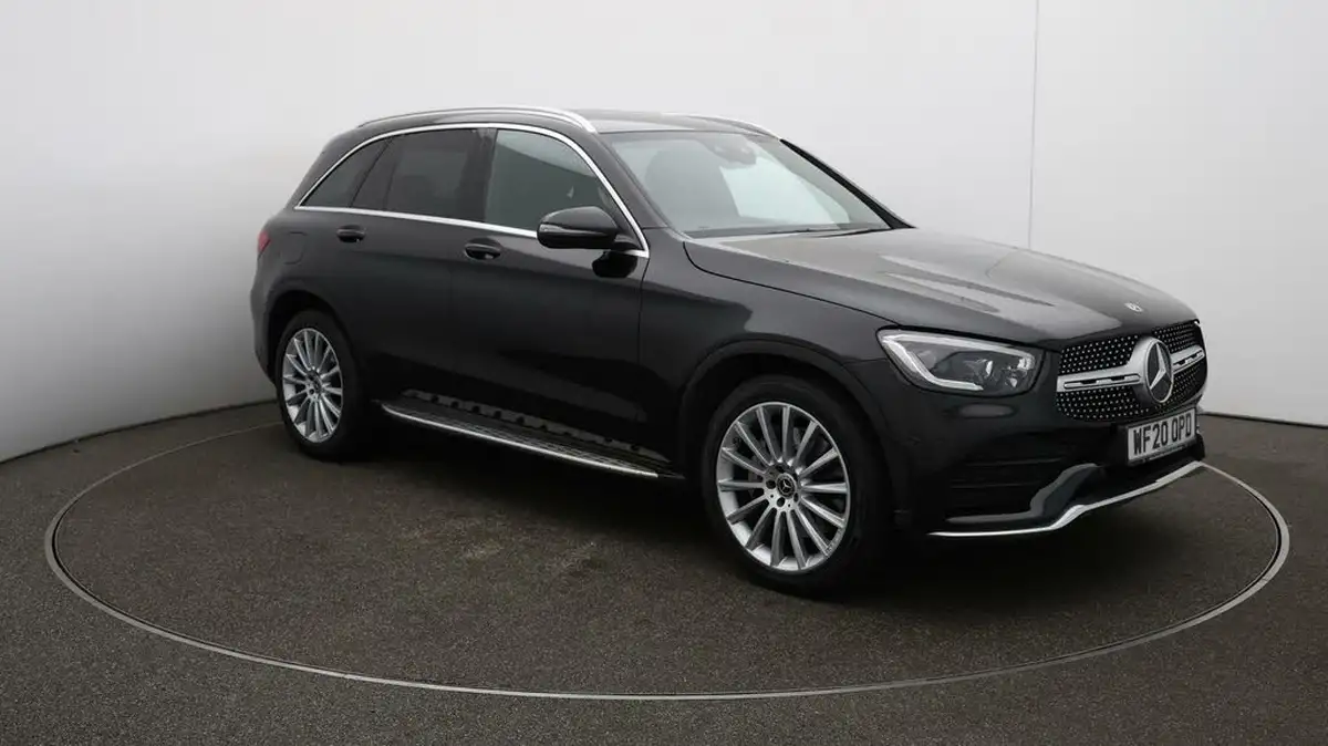 2020-mercedes-benz-glc-class-20d-glc300d-amg-line-premium-station-wagon-5d-big-44