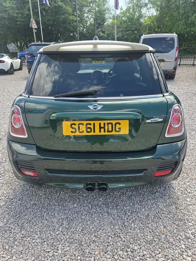 2012-mini-cooper-16-john-cooper-works-hatchback-3d-big-7