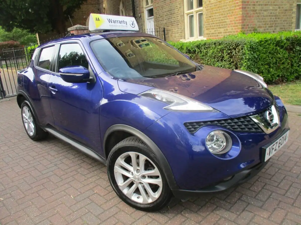 2015-nissan-juke-12-acenta-premium-big-3