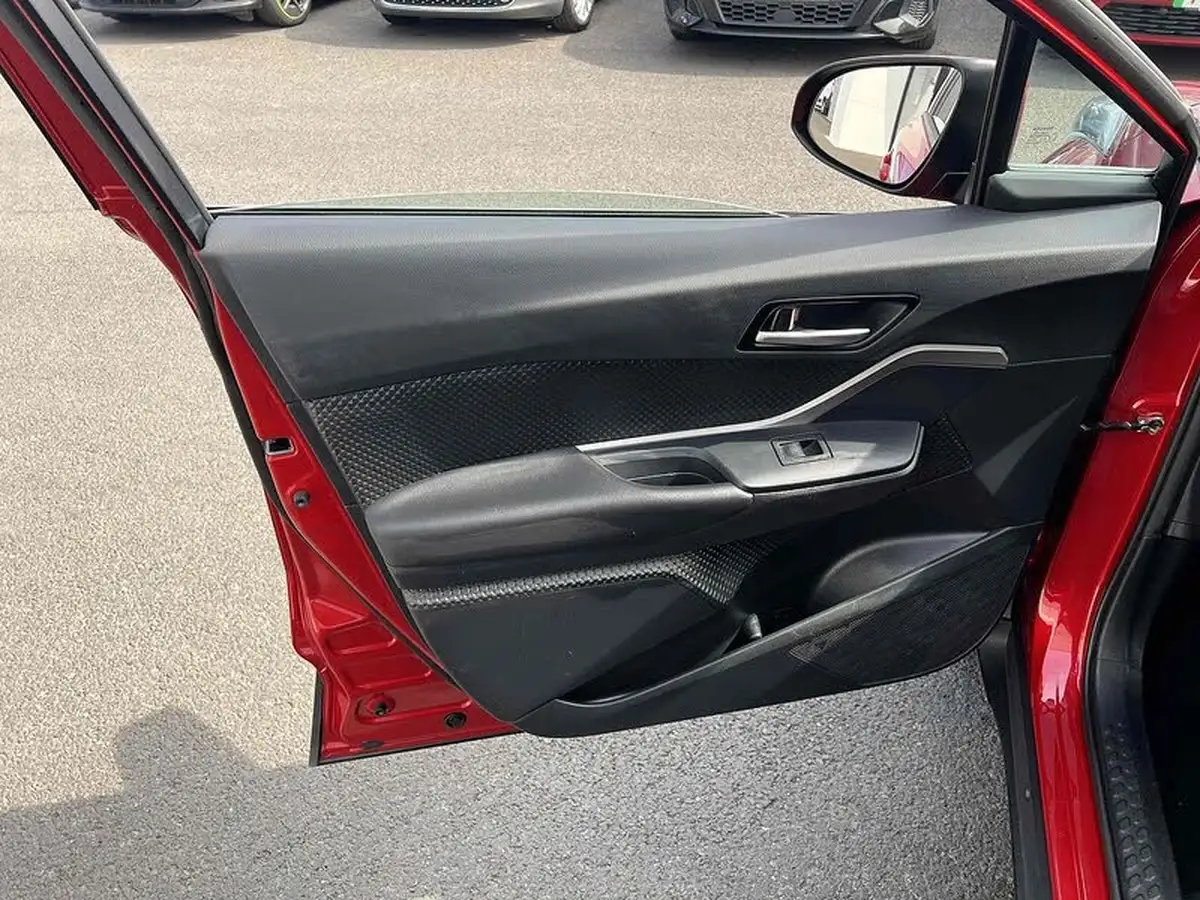 2020-toyota-c-hr-18-vvt-i-icon-parking-pack-big-25
