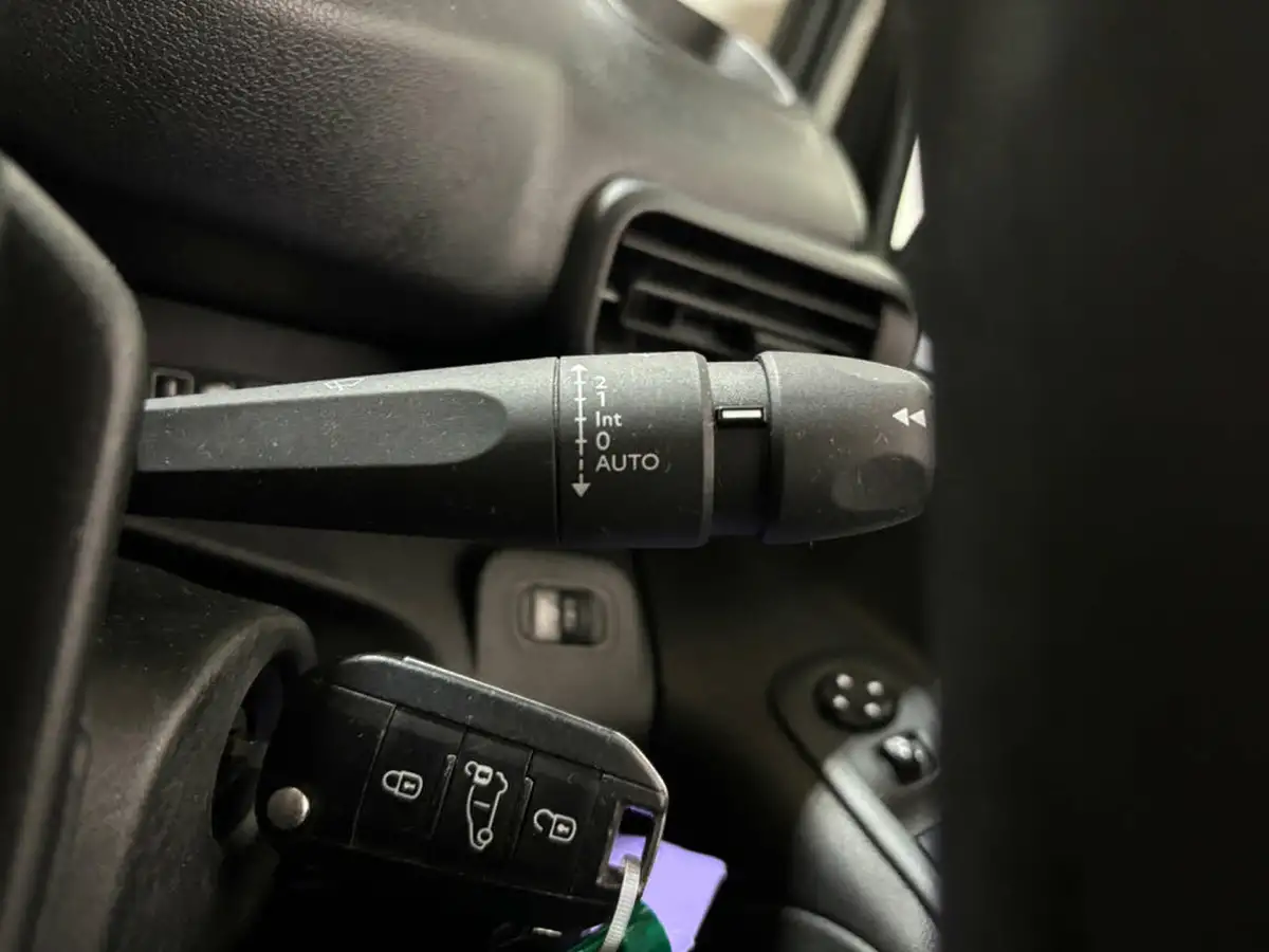 2022-peugeot-partner-15-bluehdi-1000-professional-premium-100pseu6d-big-30