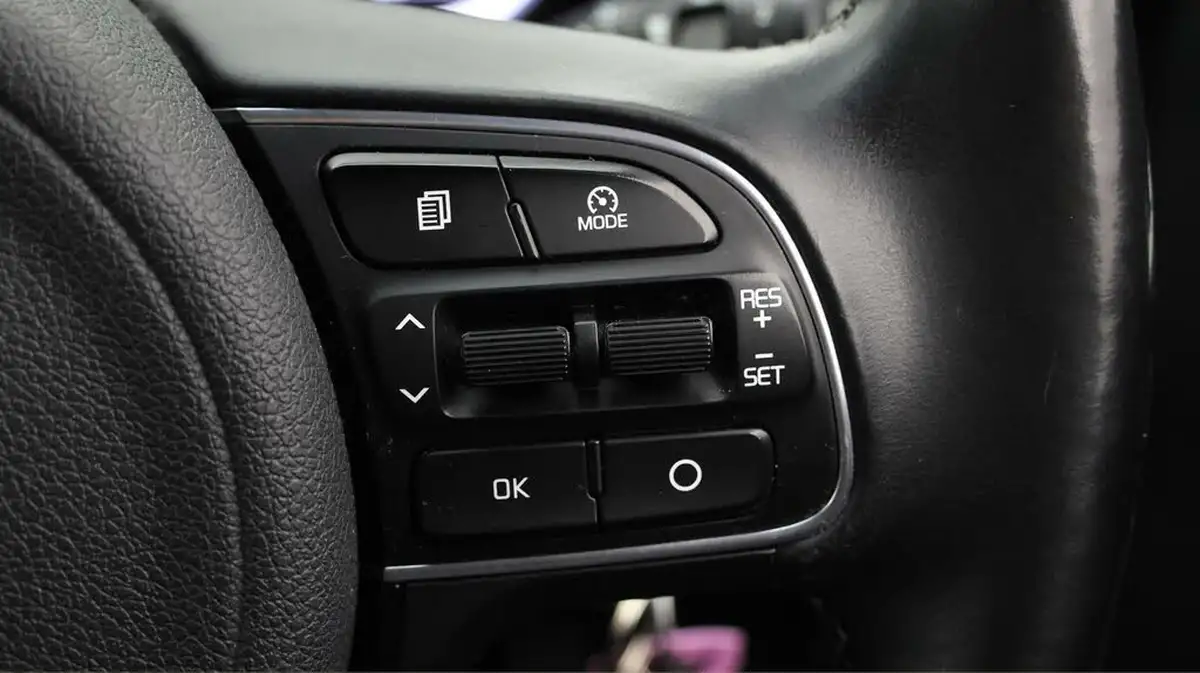 2018-kia-niro-16-gdi-3-156kwh-adap-big-22