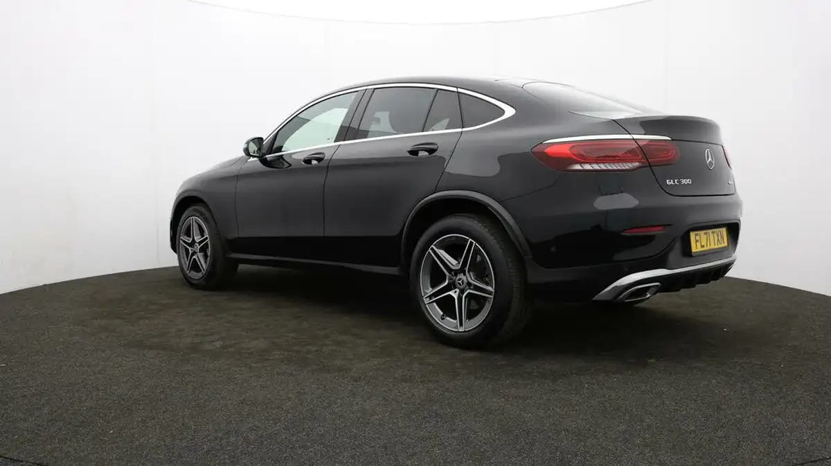 2021-mercedes-benz-glc-class-20-glc300-amg-line-258ps-coupe-4d-big-72