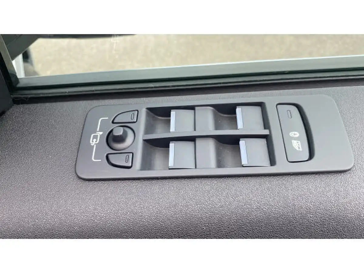2020-land-rover-discovery-sport-20-d200-r-dynamic-se-big-38
