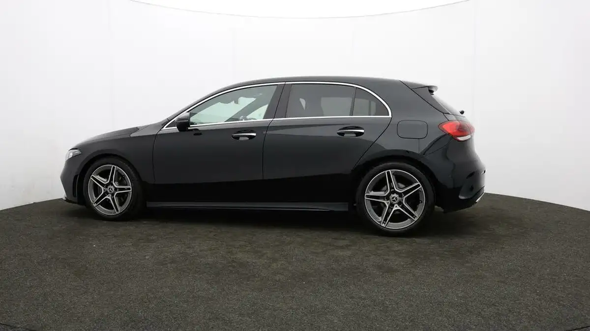 2019-mercedes-benz-a-class-20d-a200d-amg-line-premium-hatchback-5d-big-69