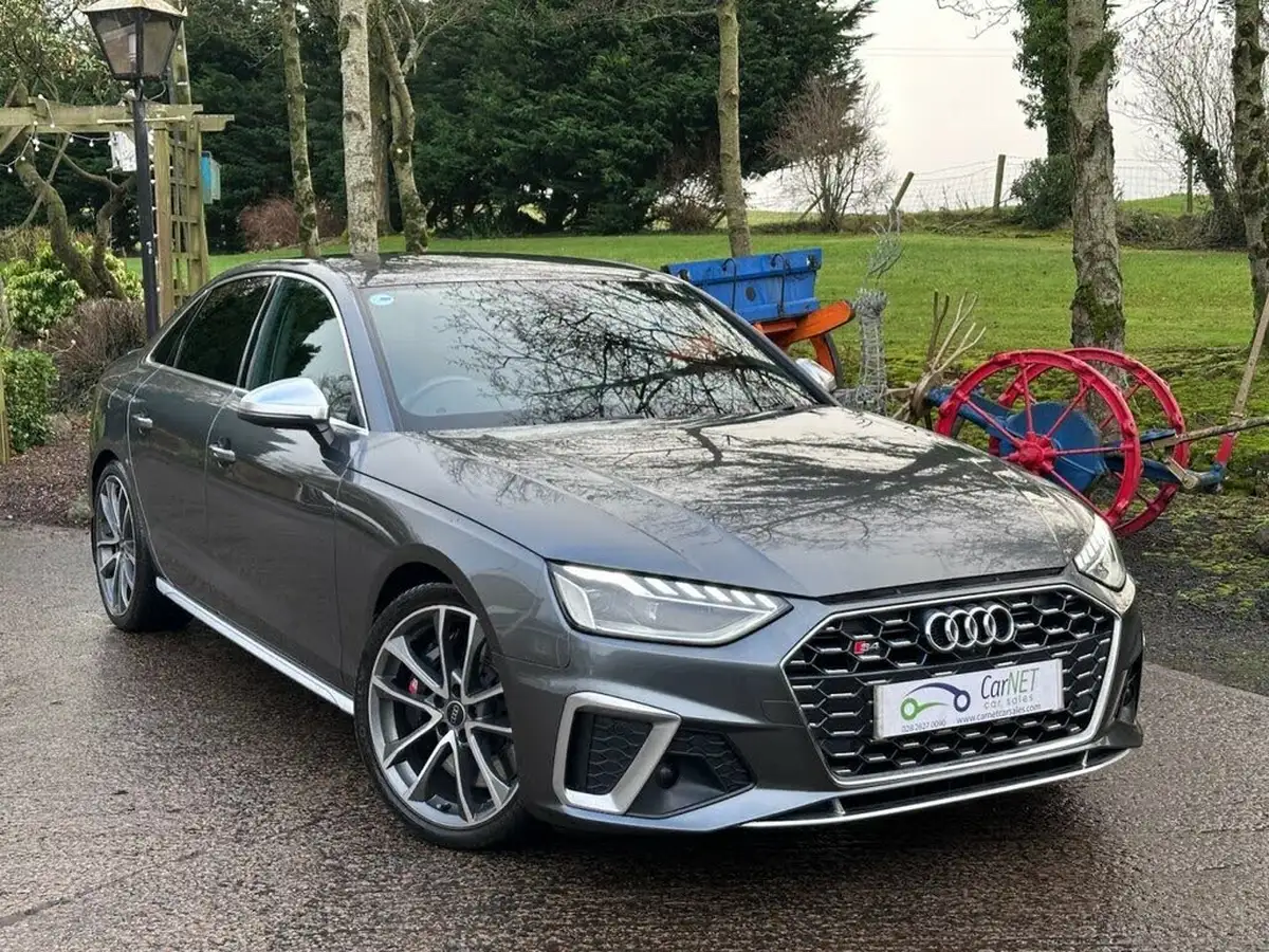 2022-audi-s4-big-0
