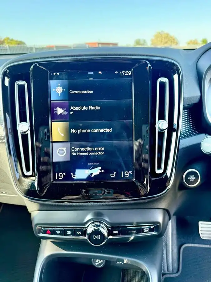 2020-volvo-xc40-15-t5-r-design-plug-in-hybrid-big-25