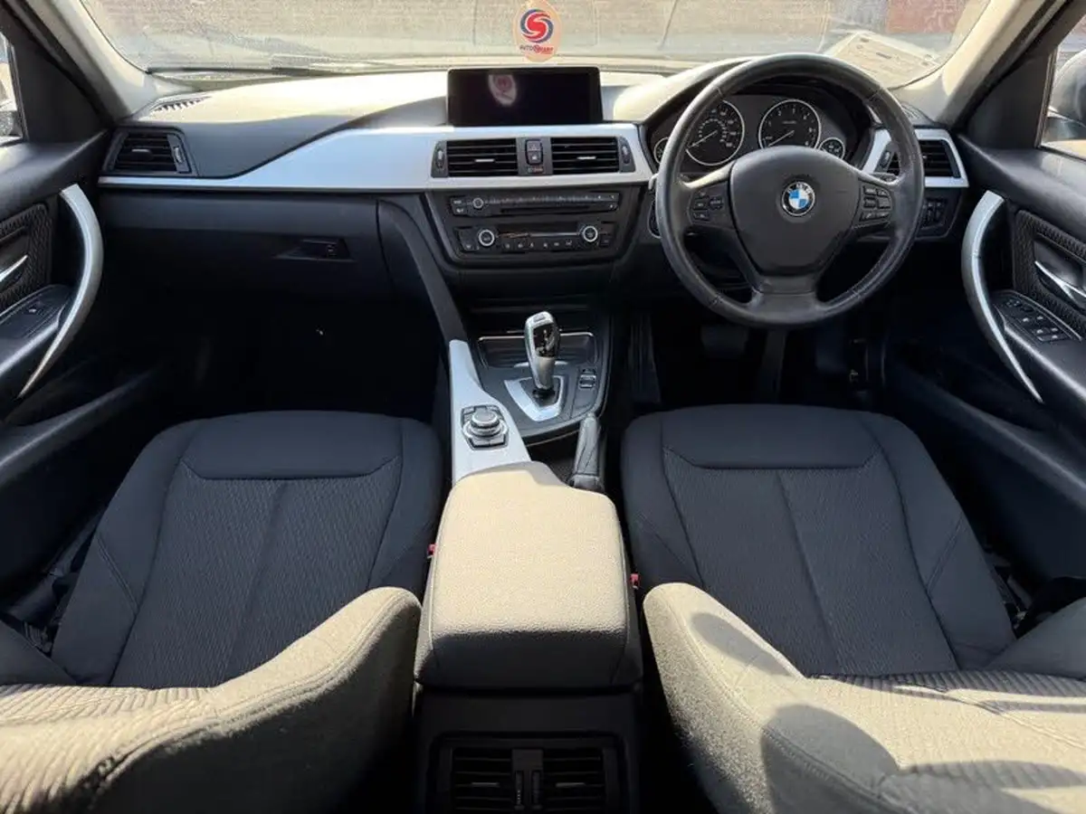 2013-bmw-3-series-20td-320d-efficientdynamics-163bhp-efficientdynamics-ss-saloon-4d-auto-big-14