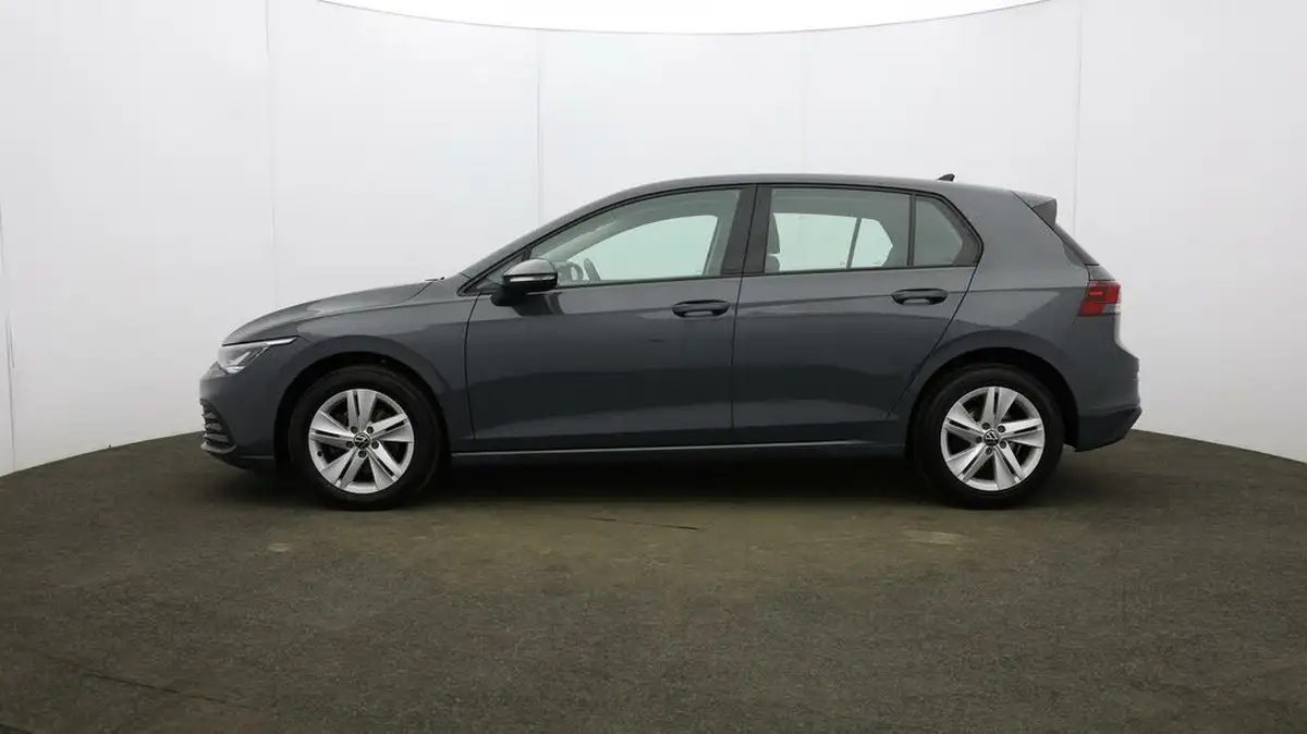 2021-volkswagen-golf-15-etsi-life-150ps-hatchback-big-69