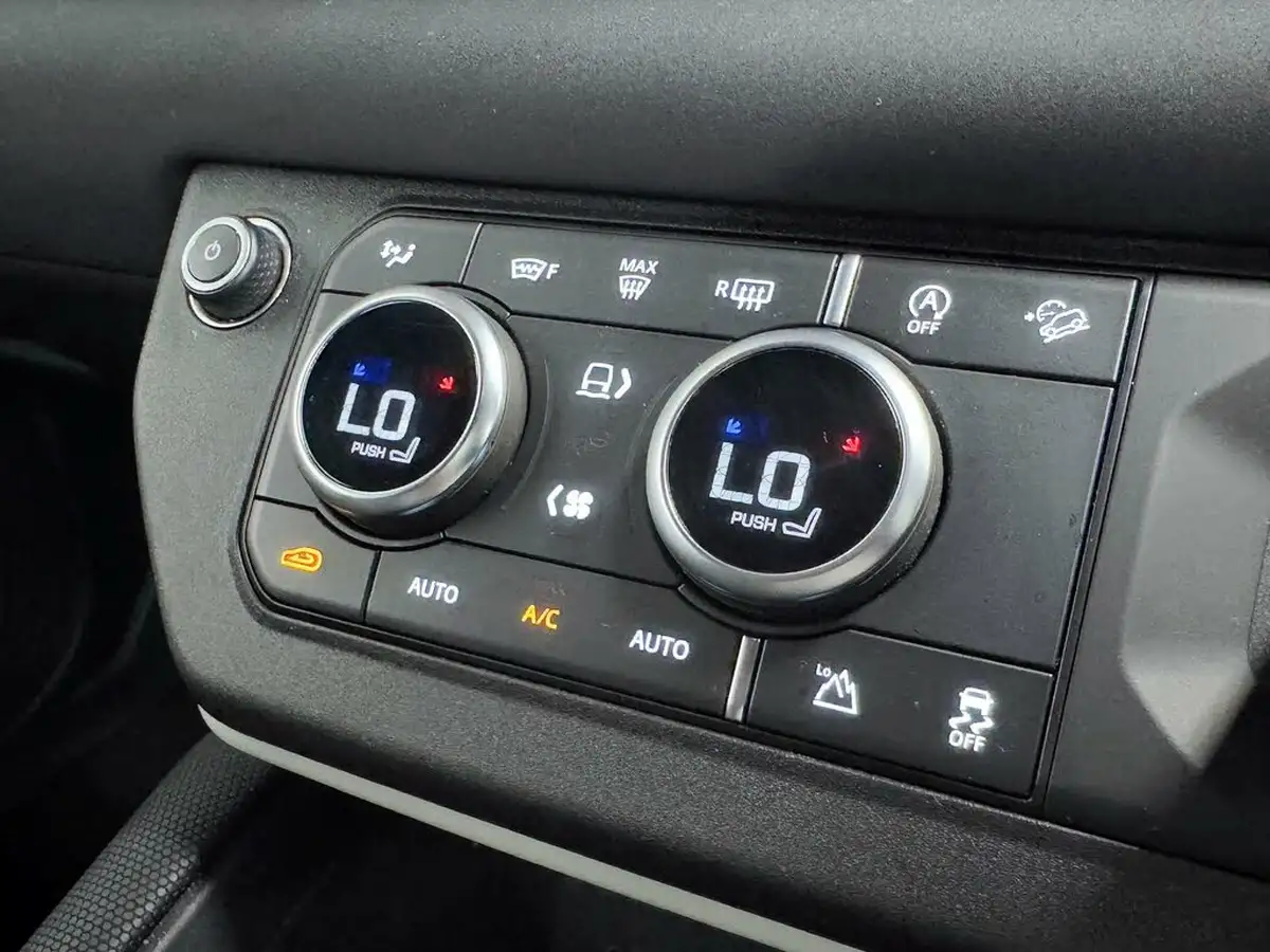 2021-land-rover-90-defender-20-p300-x-dynamic-se-big-43