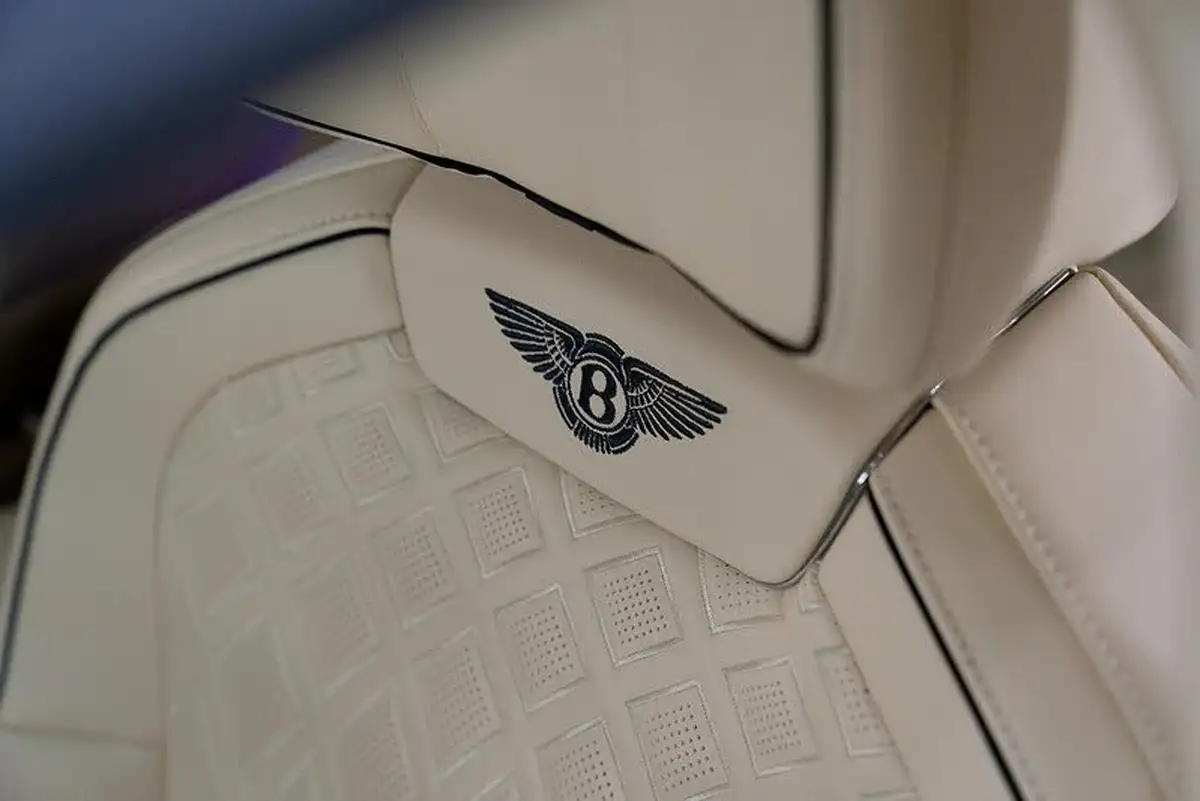2021-bentley-flying-spur-40-v8-big-8
