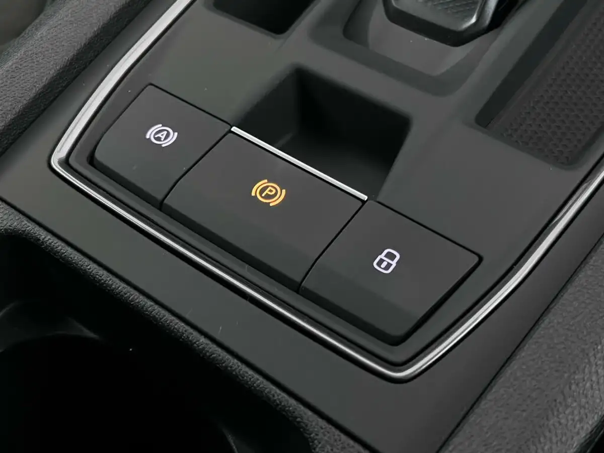 2023-cupra-formentor-20-tsi-vzn-big-45