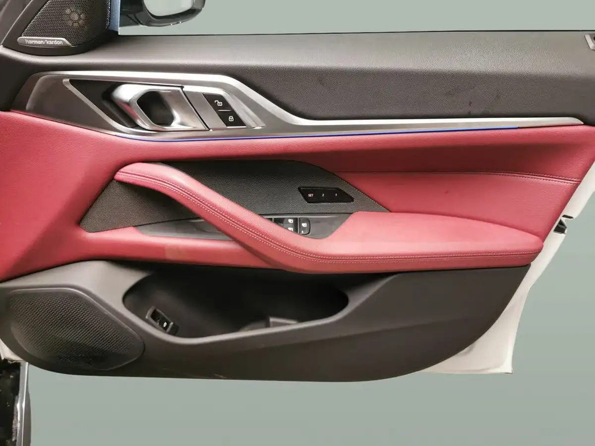 2022-bmw-i4-e-m50-big-42
