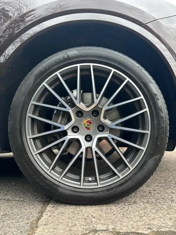 2018-porsche-cayenne-30-v6-big-19